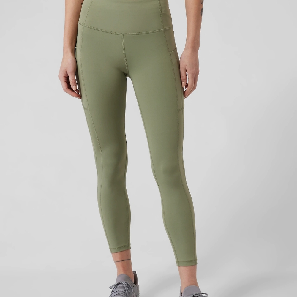 Athleta Olive Green Ultimate Stash Pocket 7/8 Tight Large Yoga Athletic Pants